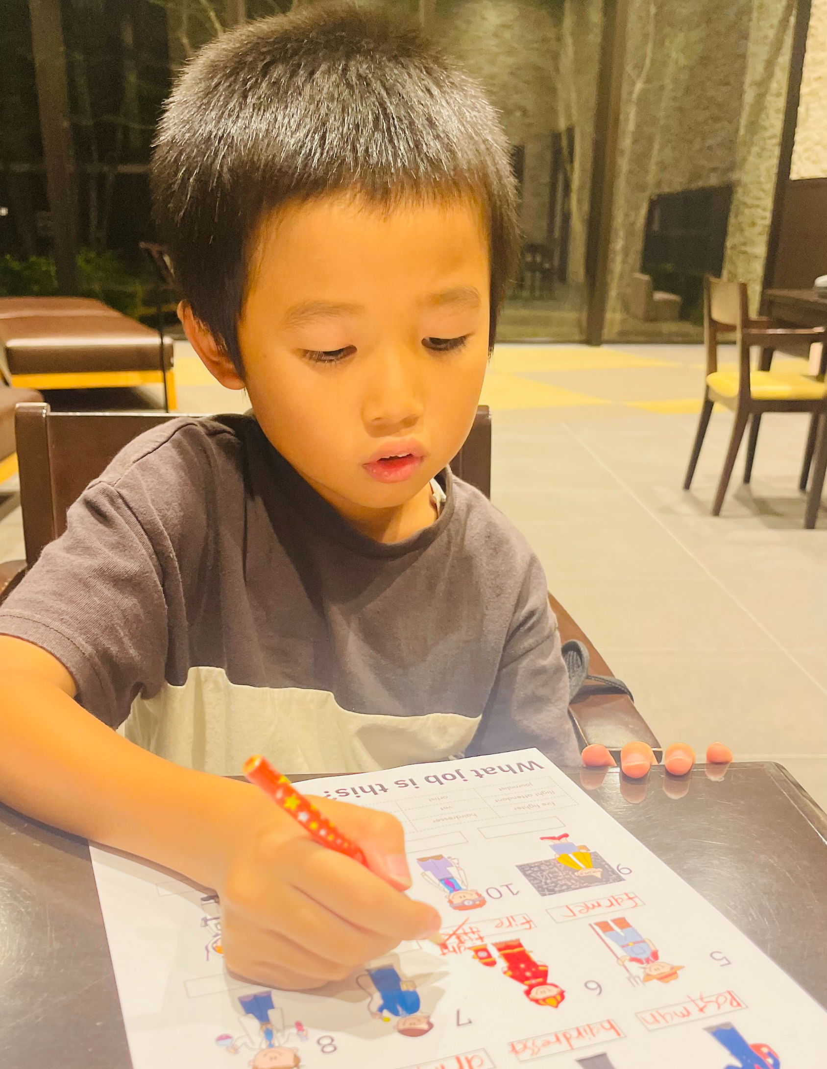 One-on-one lessons - For those who prefer to study alone.