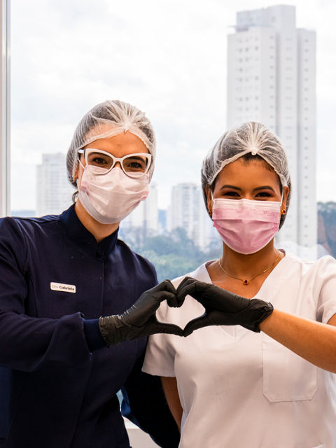 Dra. Gabriela Siqueira - Odontologia Integrada