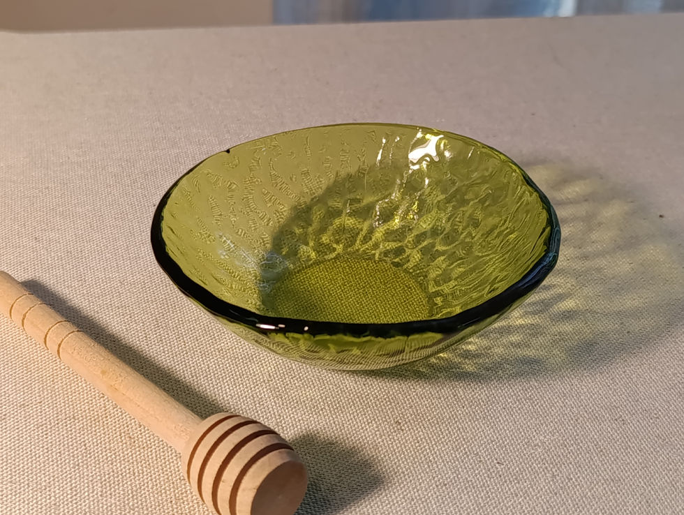Thumbnail: Honey bowl