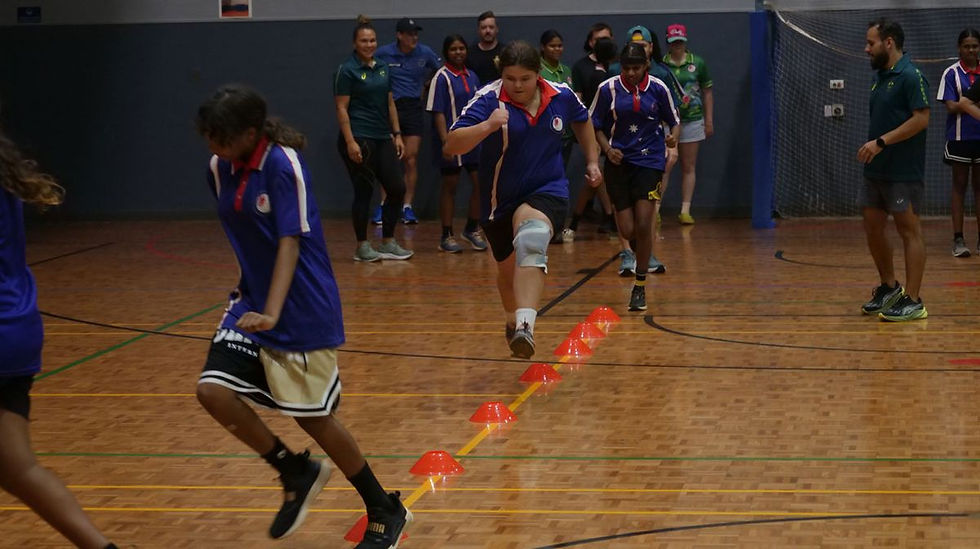 Young Northern Territory athletes take instruction from AOC Indigenous athletics coaches. (Images: supplied)