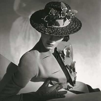 05Schiaparelli-exhibit1-mediumSquareAt3X.jpg