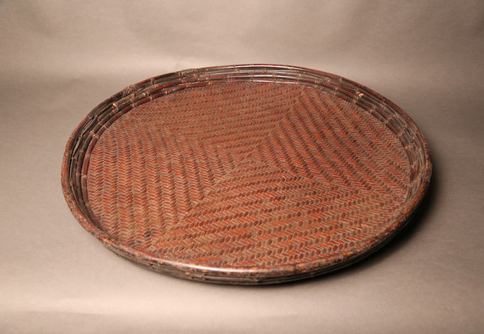 A large flat basket  called liga-o in Mt. Province, Cordillera Administrative Region