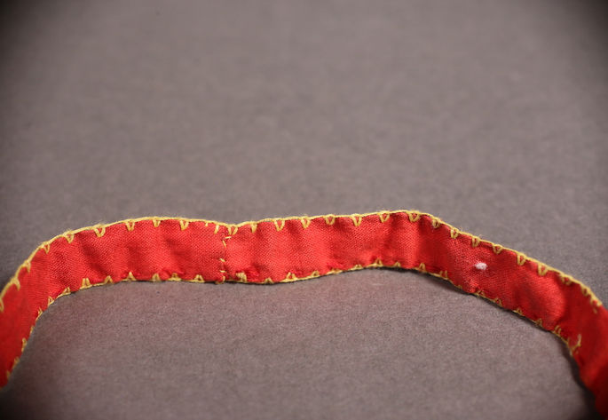 The back part of the beaded headband