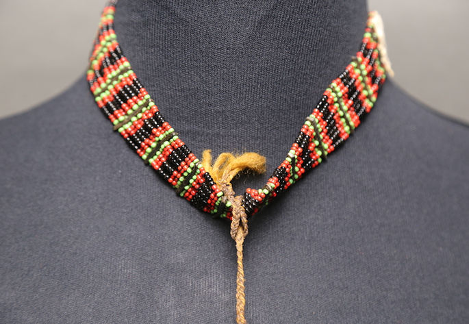 A closer look at the beaded necklace of the sipatal