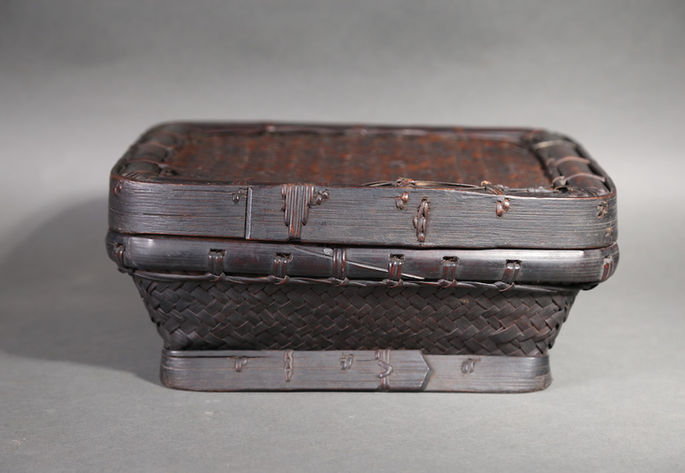 An rattan container basket called hu-op