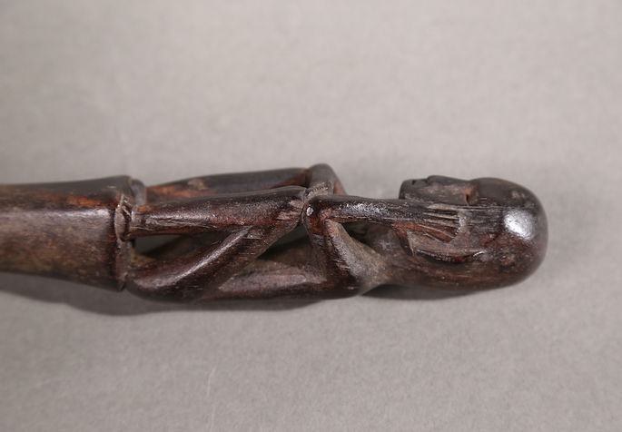 Another shot that shows the side angle of the figure handle