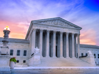 LA CORTE SUPREMA CONFIRMA LA LEY DE VERIFICACIÓN DE EDAD DE TEXAS EN UNA VICTORIA HISTÓRICA PARA LA PROTECCIÓN INFANTIL