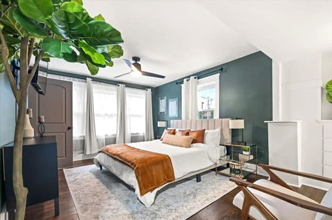 vacation rental interior designer