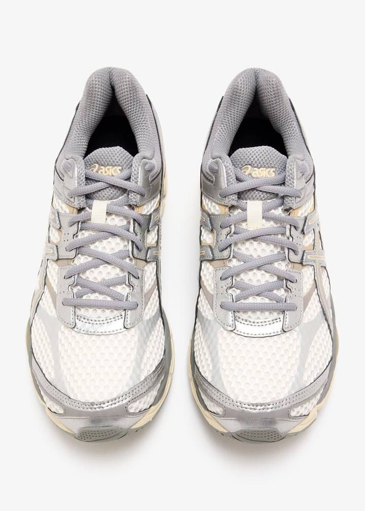 Thumbnail: ASICS GEL-CUMULUS 16 sneakers