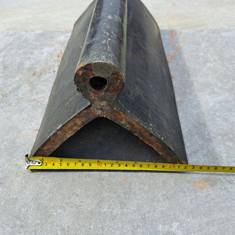 Thumbnail: Reclaimed Ridge Tile