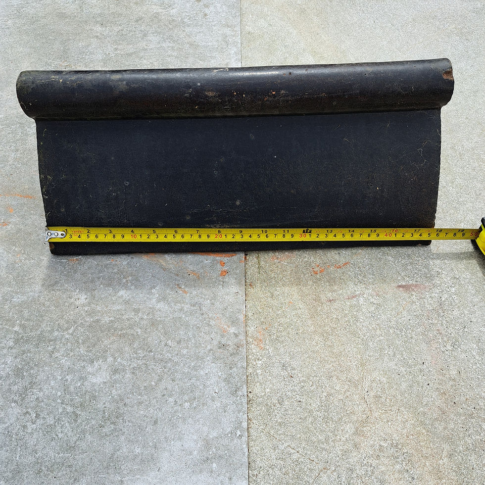 Thumbnail: Reclaimed Ridge Tile