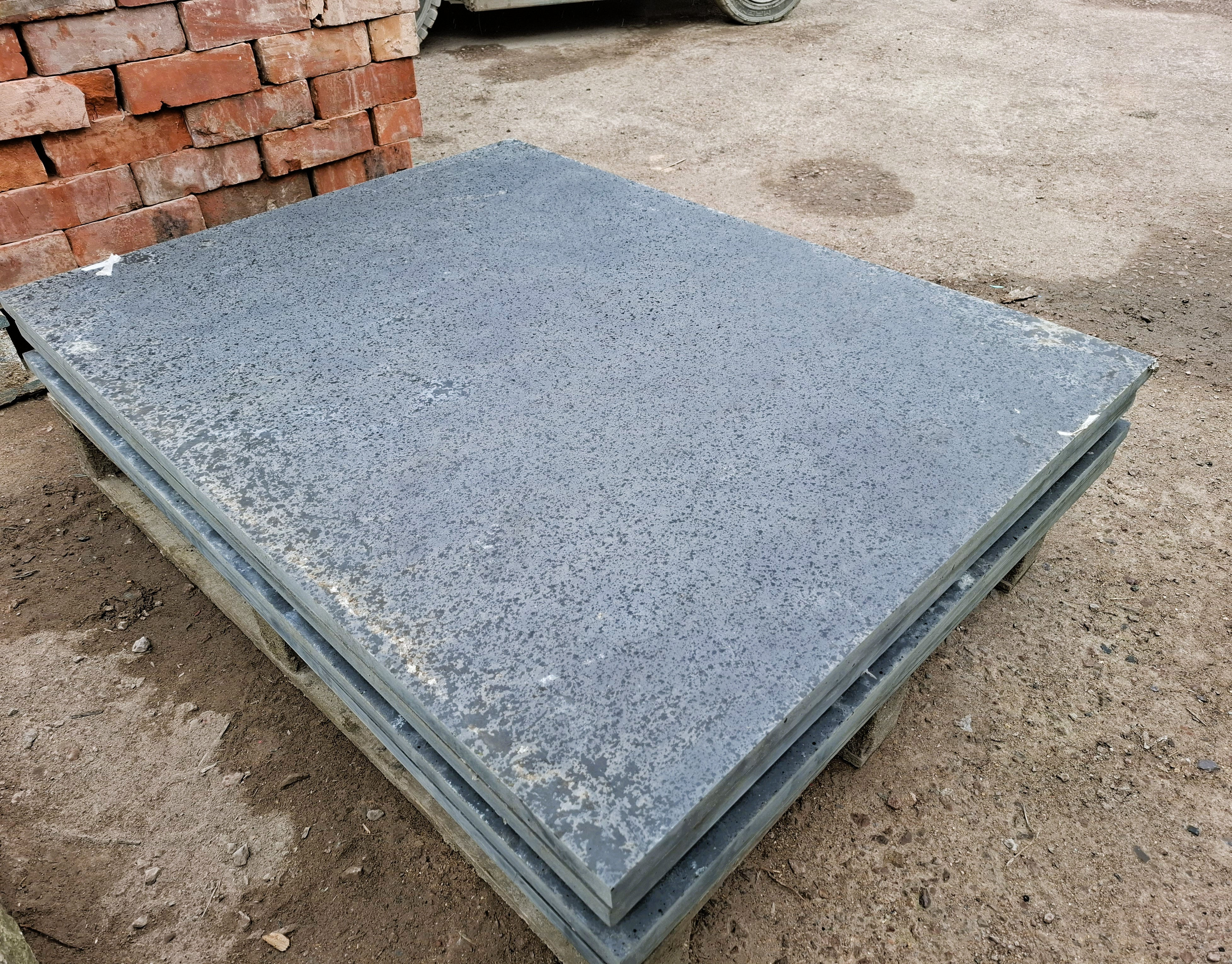 brazilian slate hearth 900x1200mm
