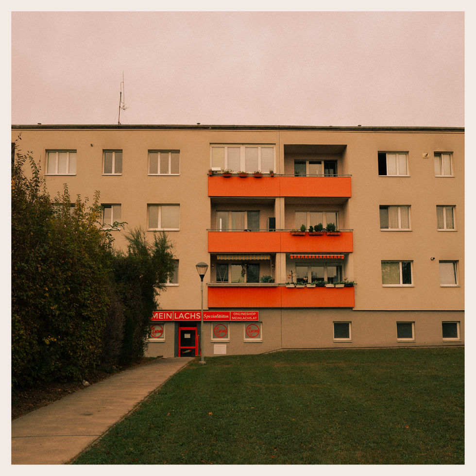 PAH_square-26