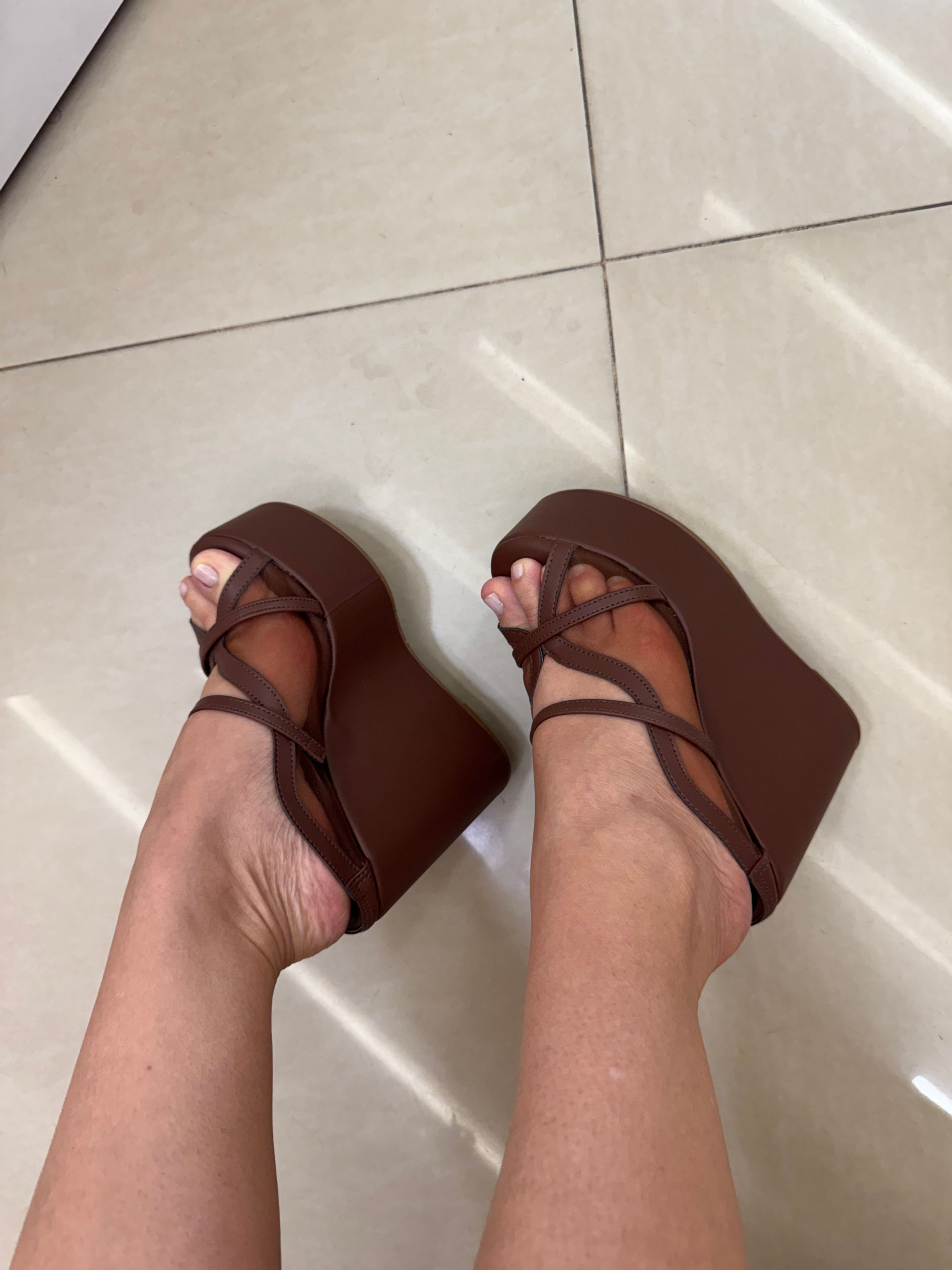 Tamanco Anabela Emme Salto 11 cm Marrom
