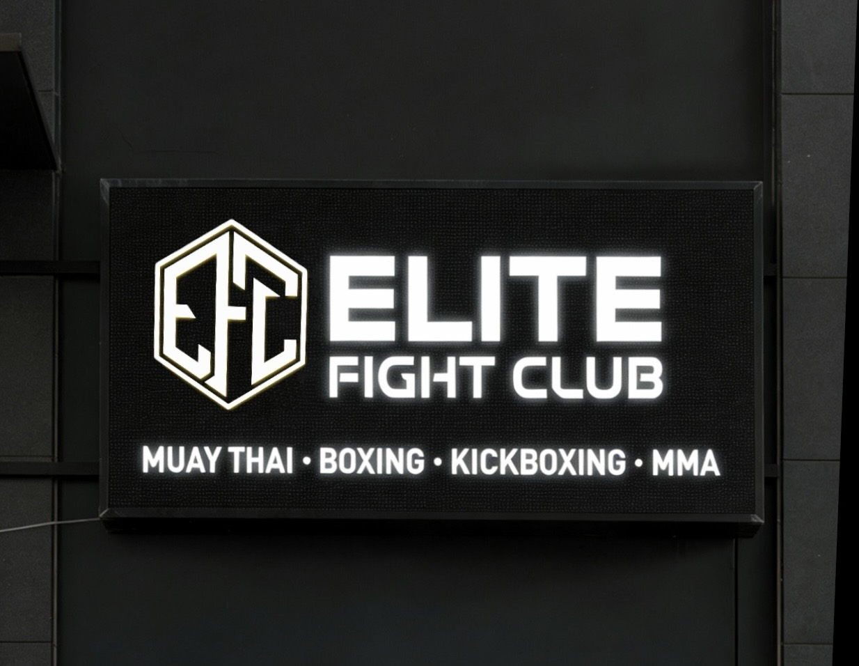 Writer: ELITE FIGHT CLUB