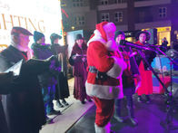 caroling4.jpeg