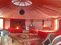 nouvelle yourte de relaxation.jpg