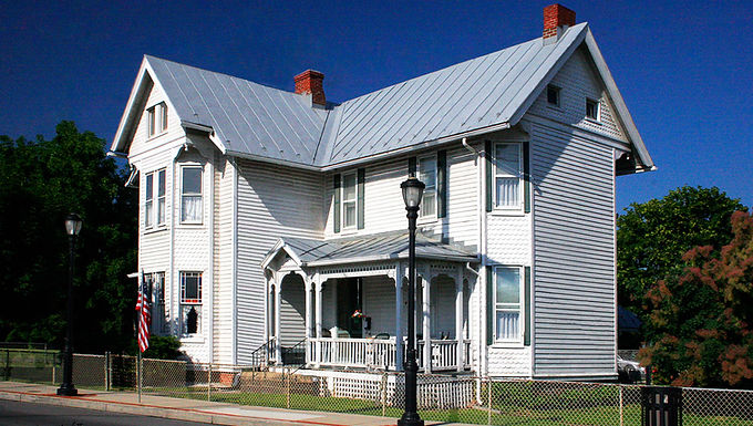 The Dodd House