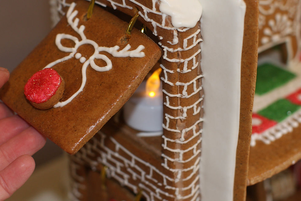 Thumbnail: Santa's & Ms Santa's (doll)house