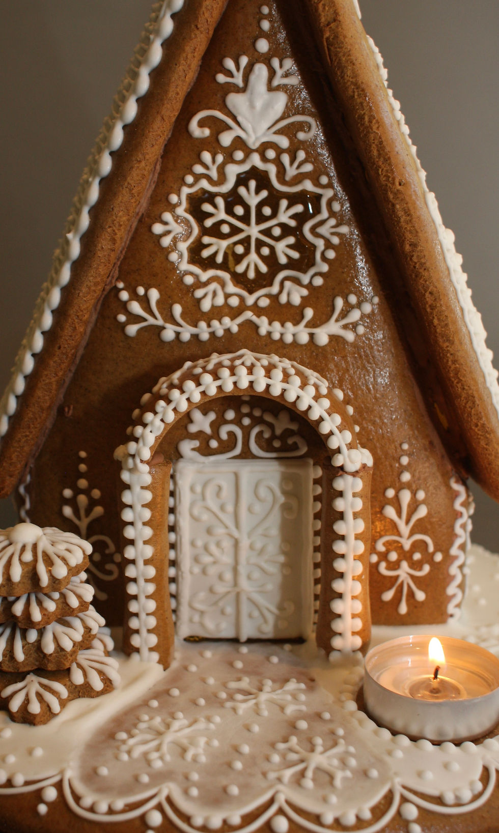 Thumbnail: Lace roof house (large)