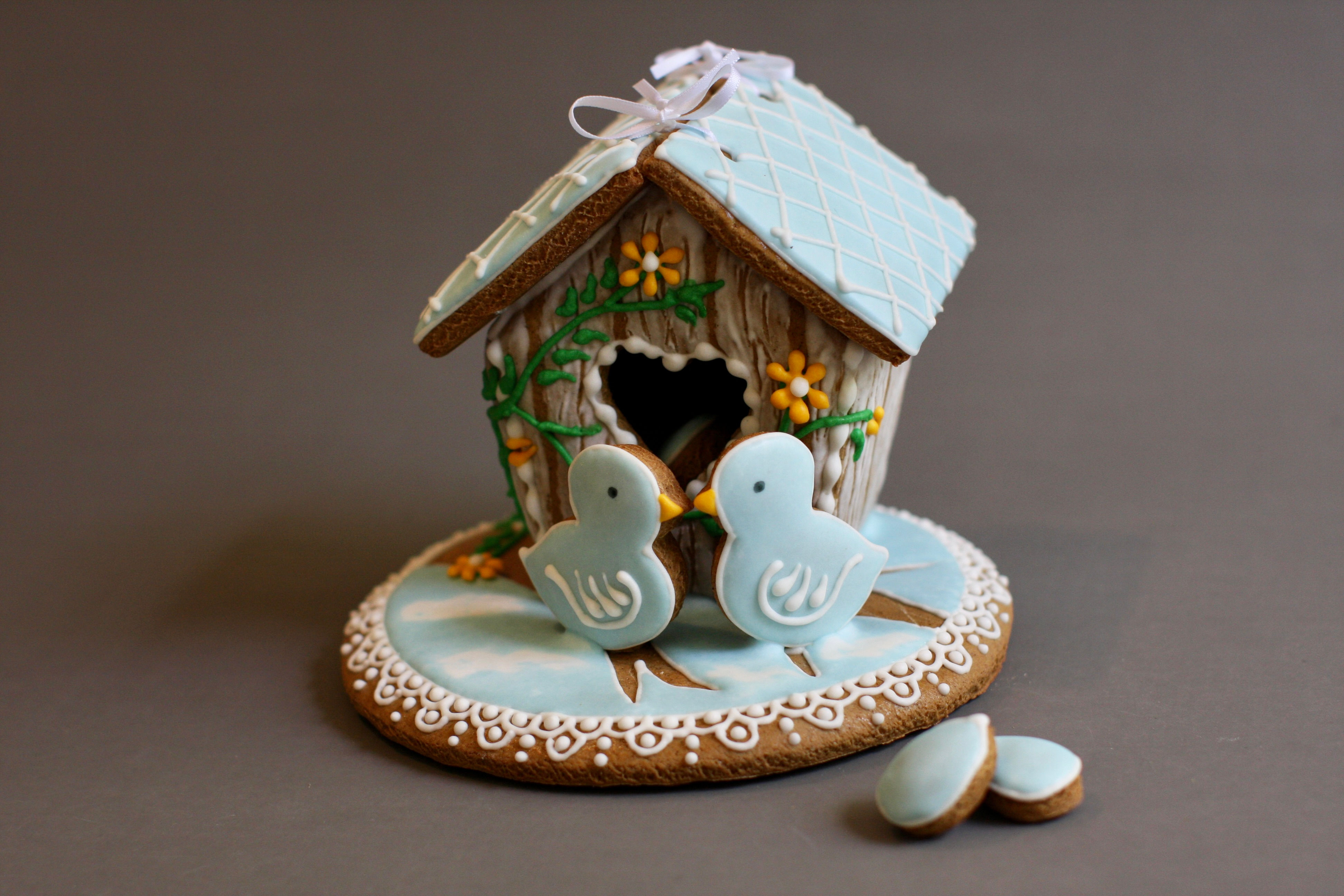 Lovebird house C