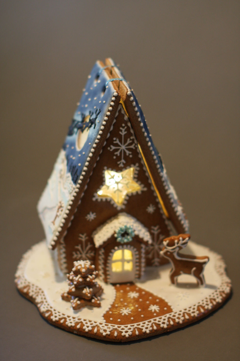 Thumbnail: Moonlight house