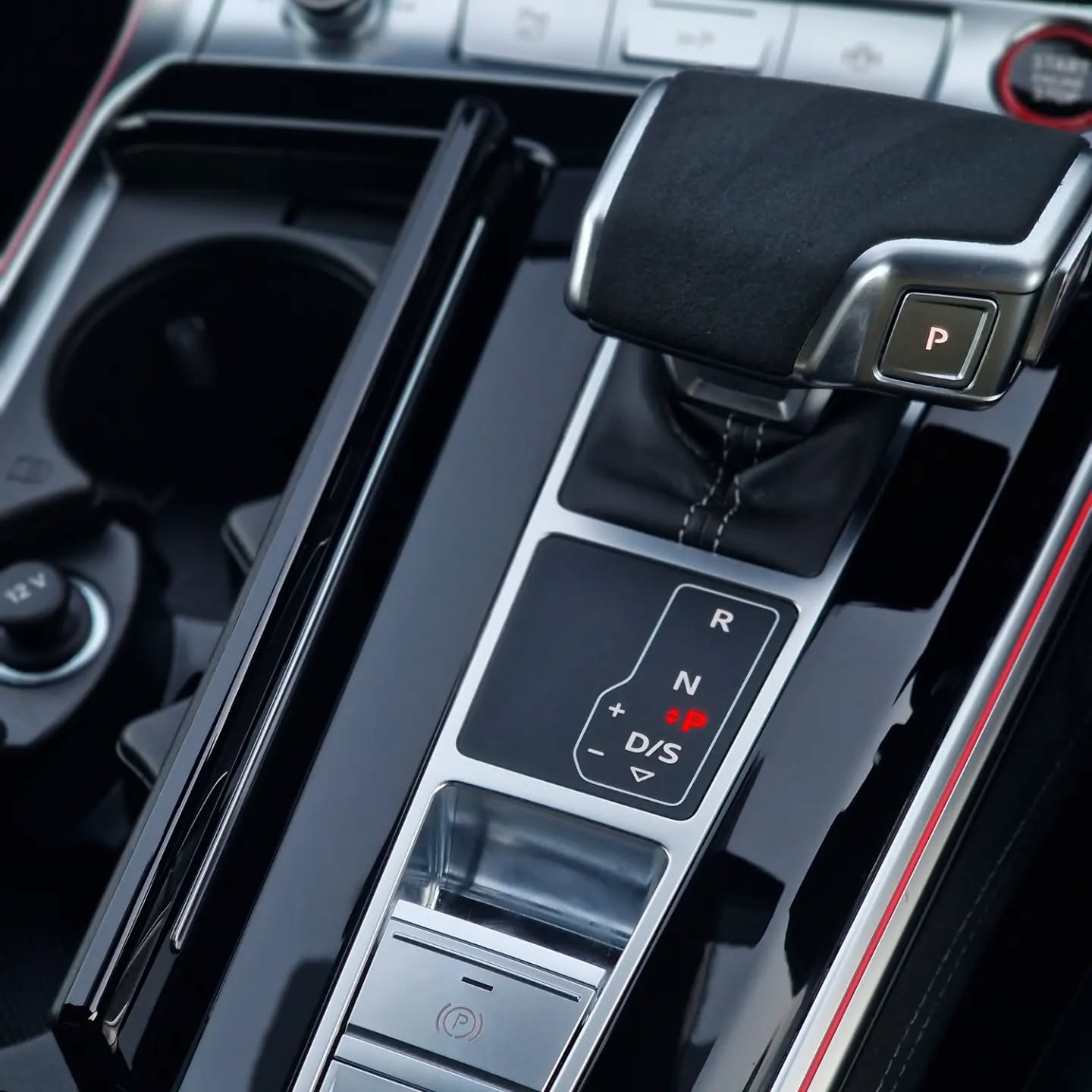 Audi's sleek automatic gear stick and console