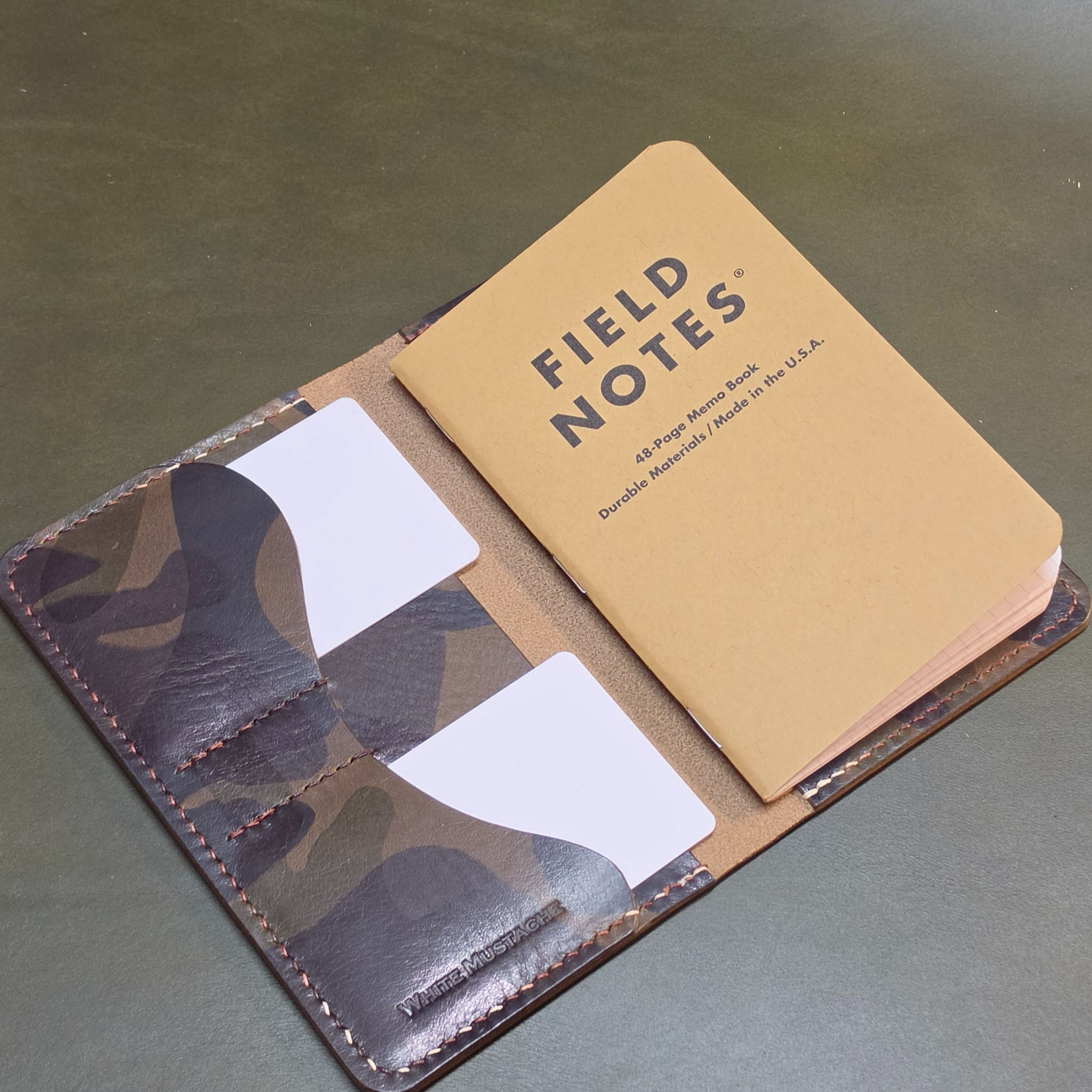 Notebook cover (Avec carnet + 10 euros)