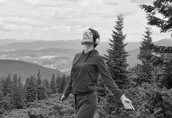 photo_2025-09-11_11-42-44_edited_edited.