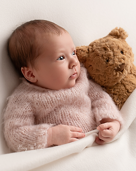 Newborn photographer in Crowborough East Sussex