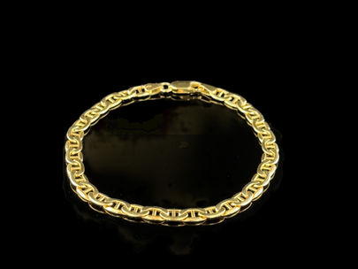 Yellow gold anchor link bracelet