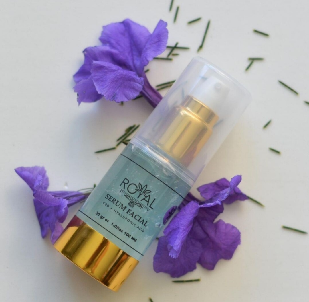 SÉRUM FACIAL X20ML ETIQUETA BLANCA 5% DE ÁCIDO HIALURÓNICO + 100MG CBD