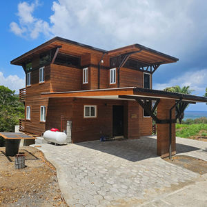 Modern Wooden House Retreat