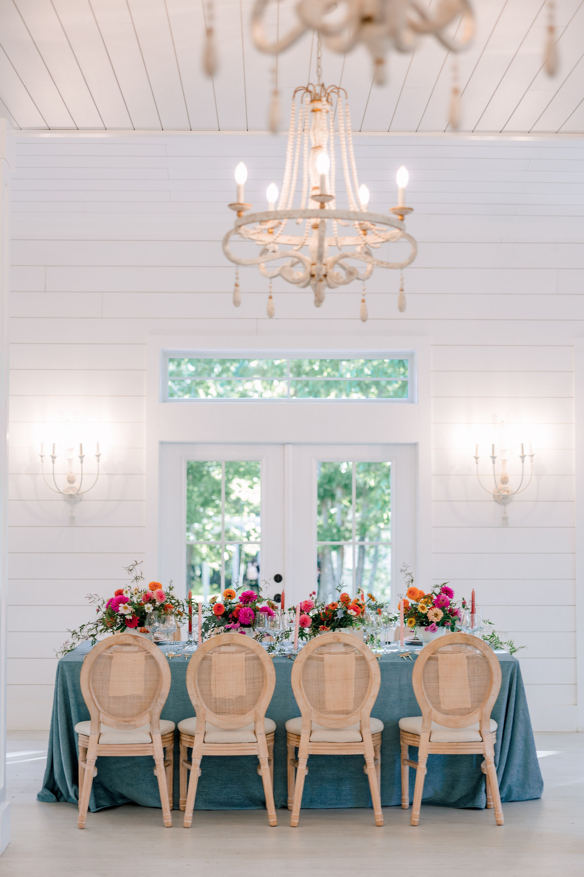 Elegant and Bright Wedding Reception 