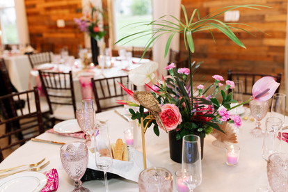 Tropical wedding centerpiece