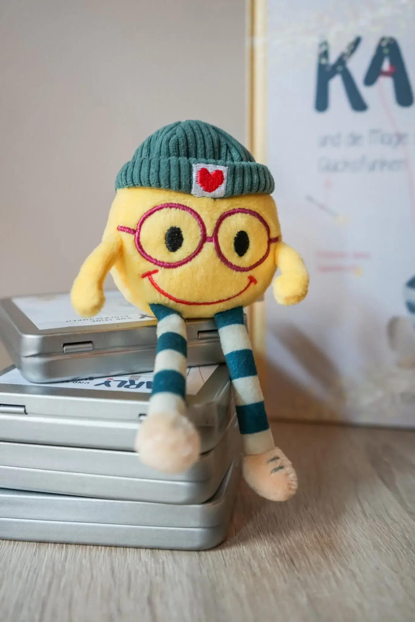 Plüschtier Karly – Dein Glücksbegleiter voller Magie