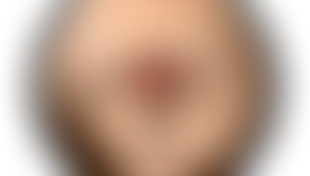 بلوتو في البيوت الفلكية