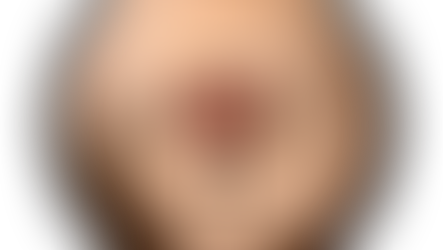 بلوتو في البيوت الفلكية