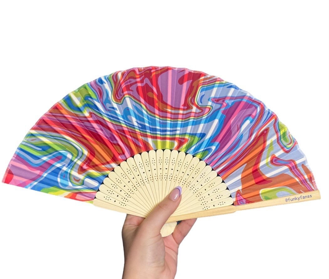 THATS SO.. FUNKY FANS ATTENTION SEEKER FAN