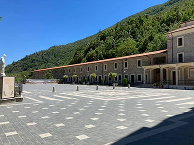 piazzale casa pellegrino