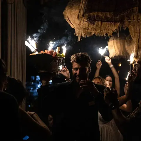 luces de bengala en Taboo Restaurante