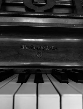 piano.jpg