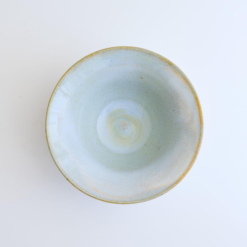 Vaso Céu em cerâmica do Ateliê Arara.