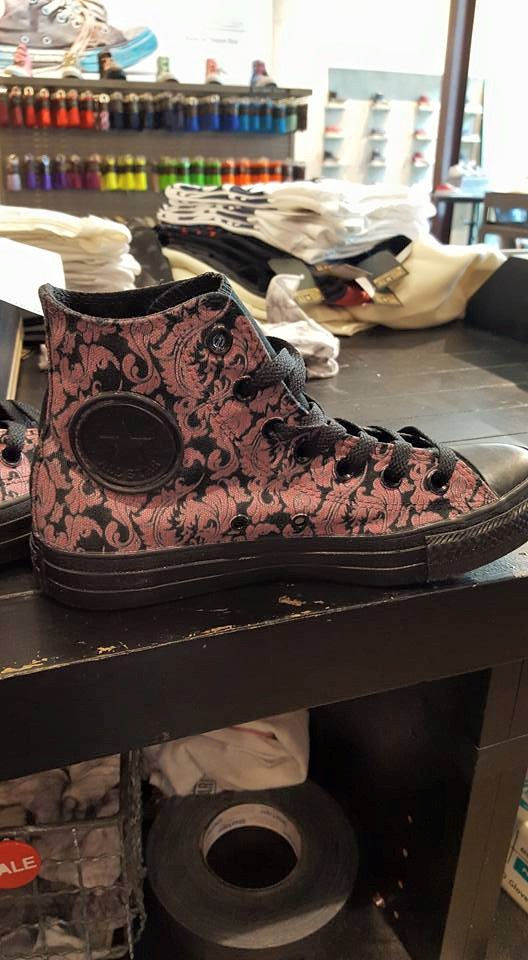 Pattern on Chuck Taylors