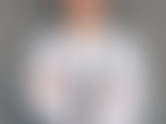 Goochelaar Tim Horsting microfoonhouder