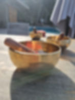Miniature : Bol martelé tibétain d'Inde -52 cm de diametre