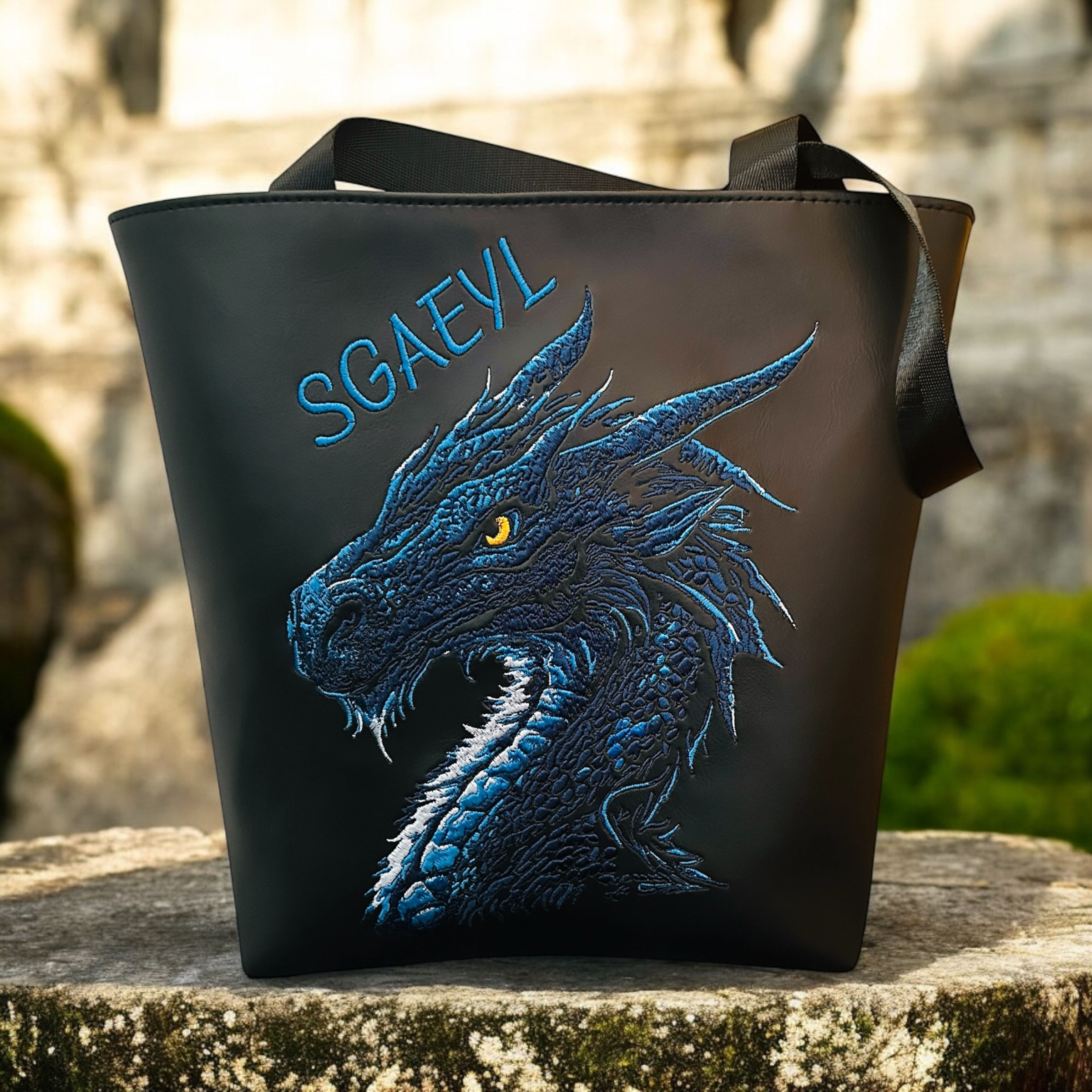 Sgaeyl Tote Bag