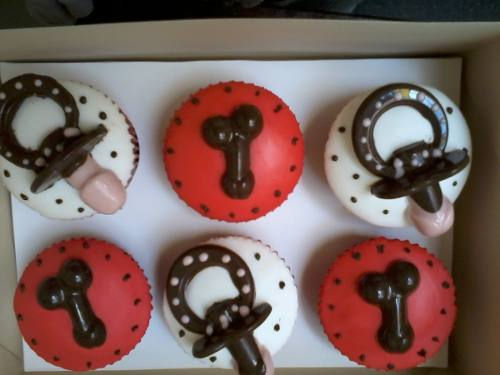 cupcakes-personalizadas-para-adultosdespedida-solterao-22898-MLU20237344935_022015-O