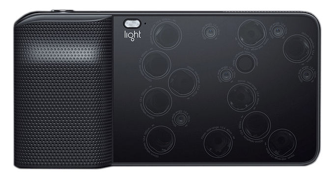 LIGHT 16: A pocket camera with 16 lenses producing a 52 megapixel DSLR image