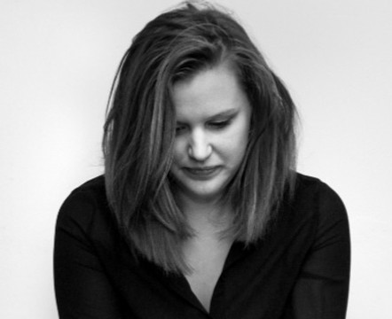 JENNI WELCH HEADSHOT.jpg